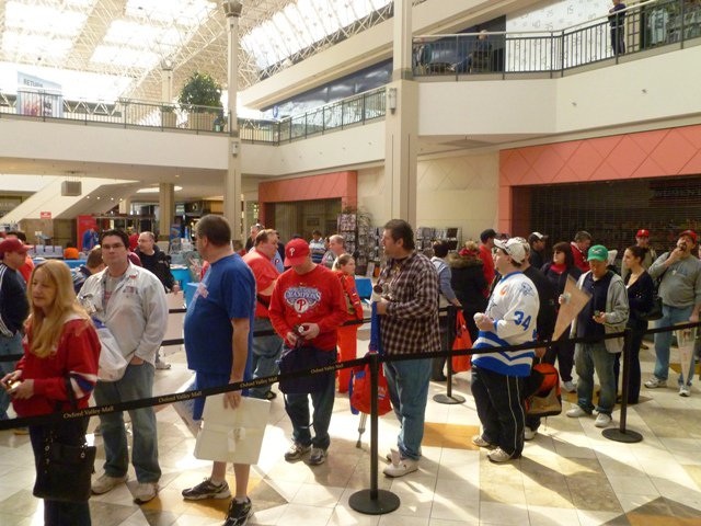 Fans Line Up to Get Fix of Philadelphia Sports Stars