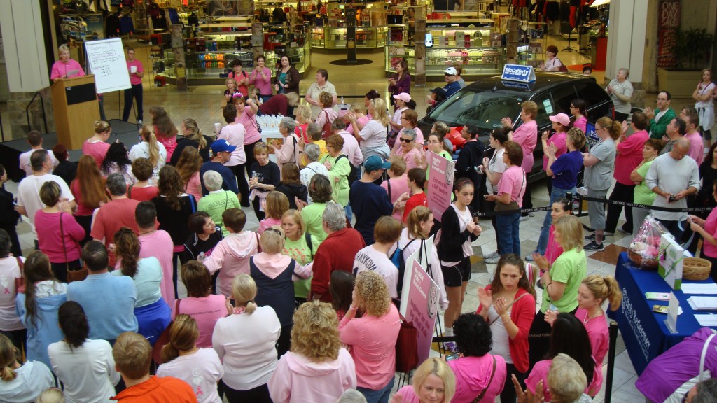 Oxford Valley Mall’s Third Annual Big sMall Walk for Breast Cancer Draws Large Crowd Dressed in Pink